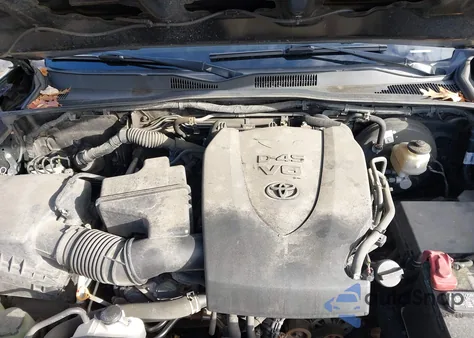 2018 Toyota Tacoma Sr5 z USA, uszkodzony, nr VIN 5TFDZ5BN4JX033119